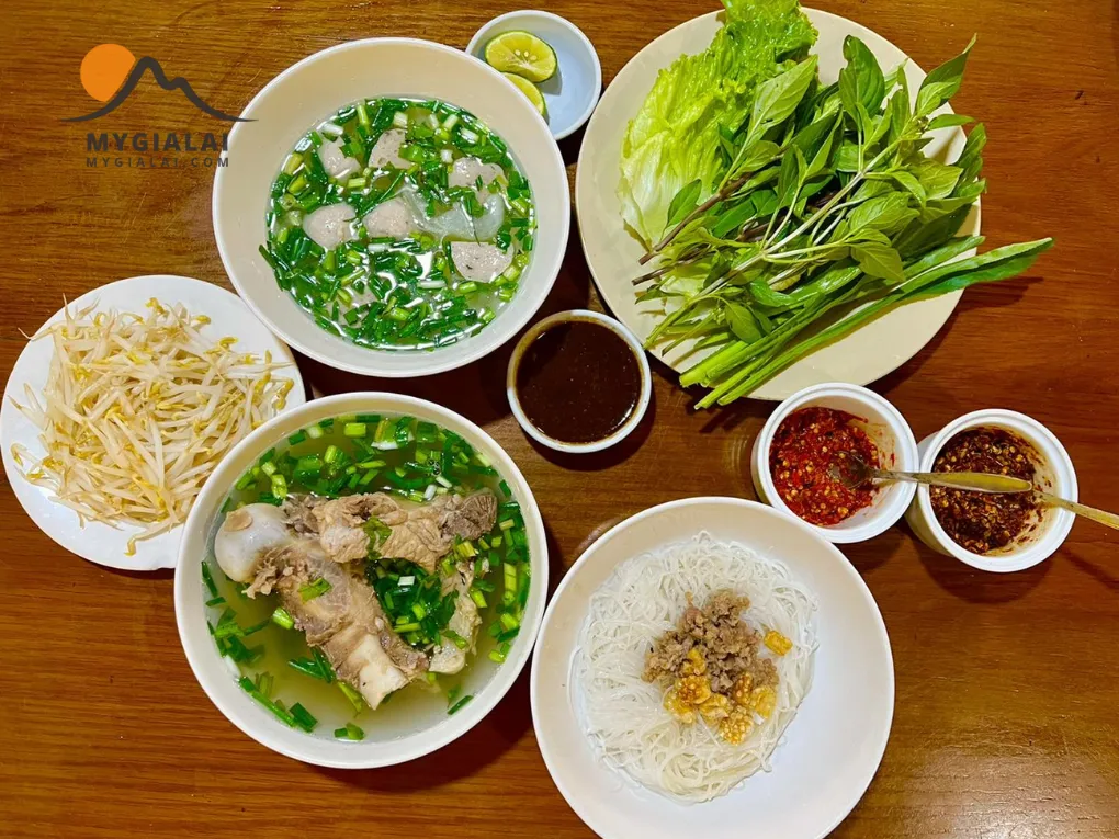 Ẩm Thực Gia Lai