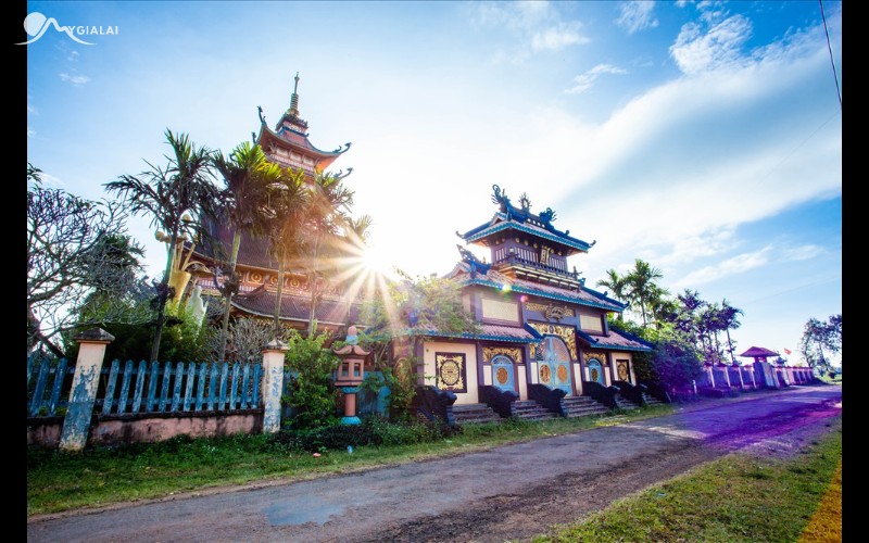 Biển Hồ Pleiku