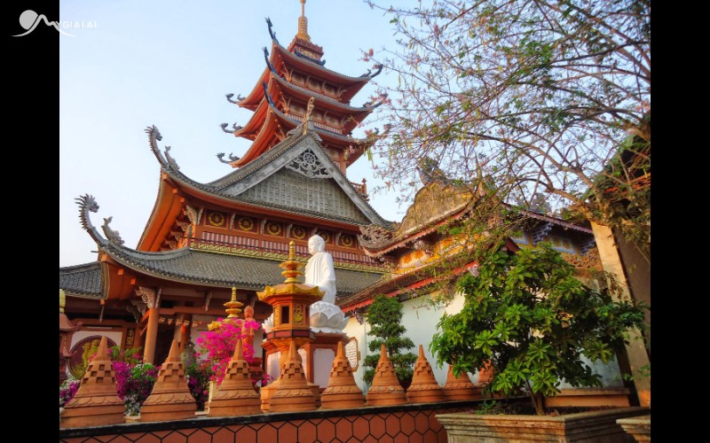 Biển Hồ Pleiku