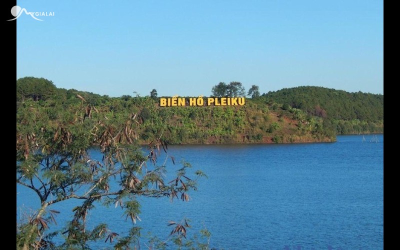 Biển Hồ Pleiku