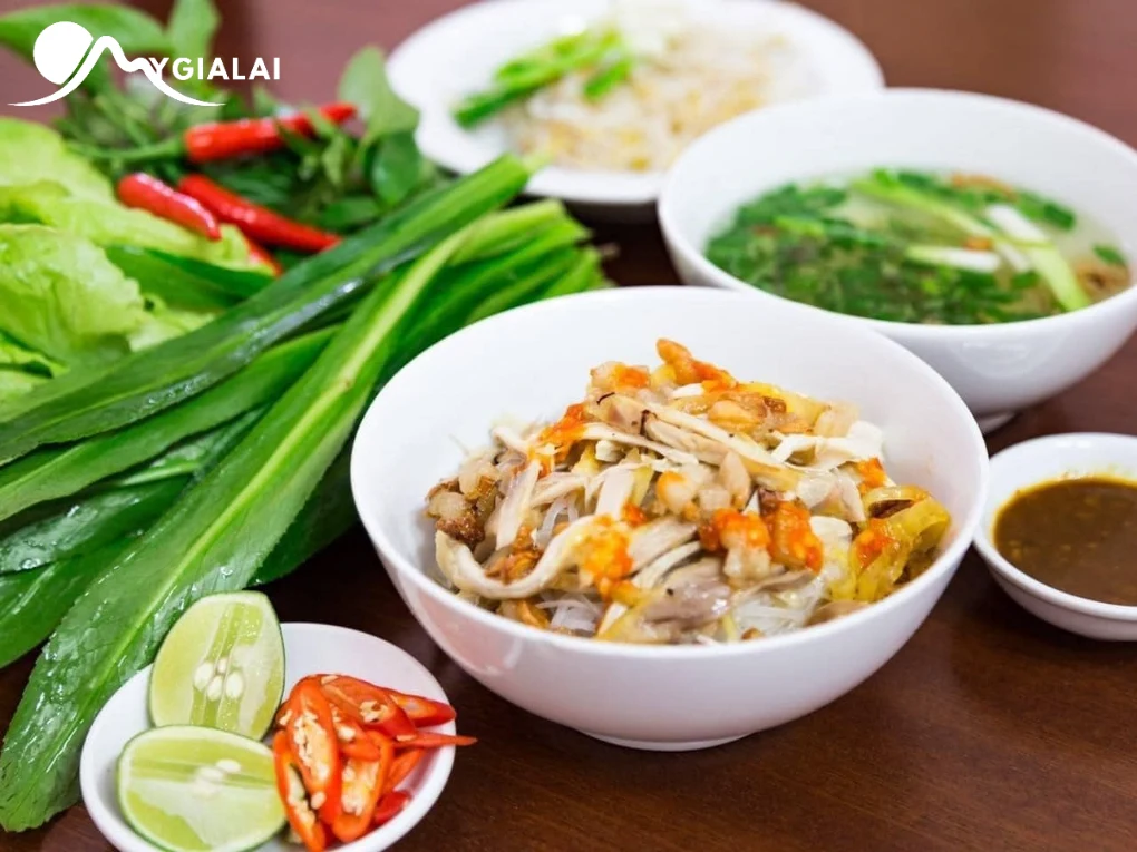 Phở khô Gia Lai ở đâu ngon? Khám phá hương vị Pleiku đích thực