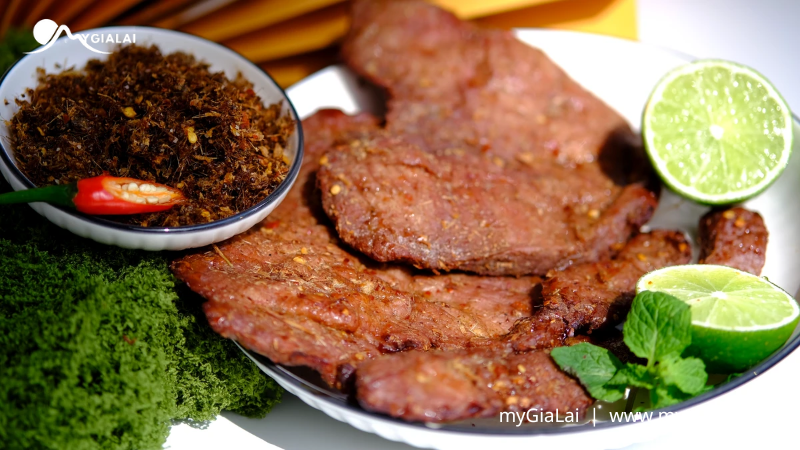 Bò một nắng Gia Lai