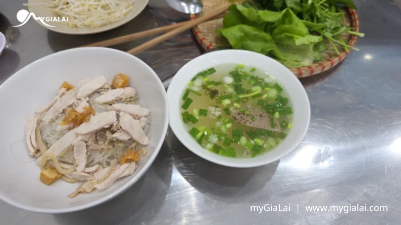 Phở khô Gia Lai ở đâu ngon