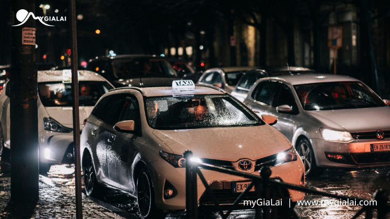 Taxi Kông Chro