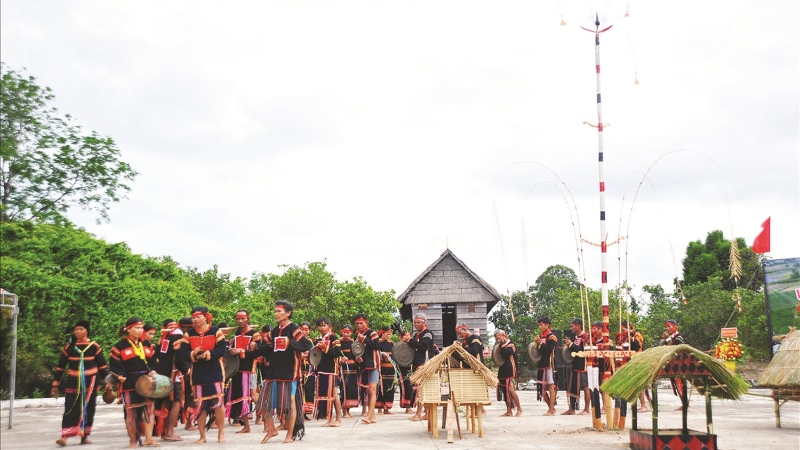 Làng Plei Ơi Gia Lai
