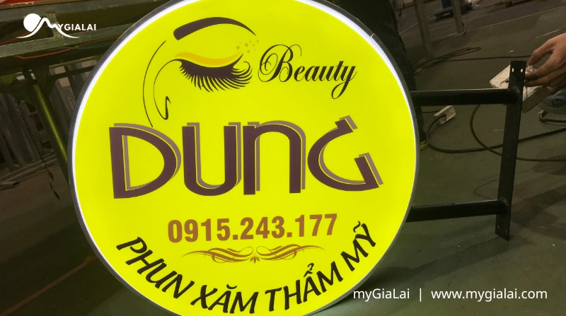Hộp Đèn Quảng Cáo
